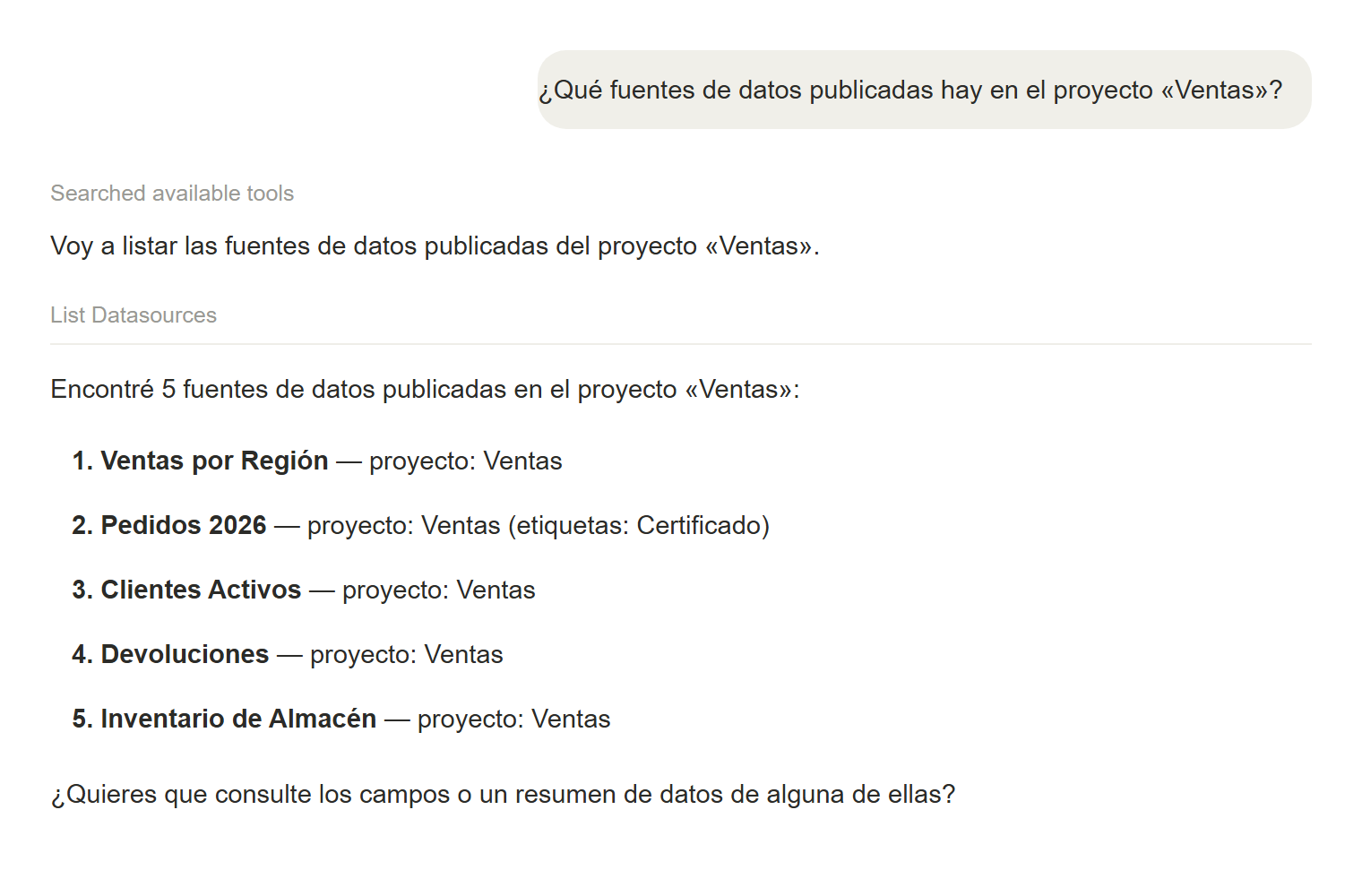 Conversación en Claude usando Tableau Cloud MCP para listar las fuentes de datos publicadas de un proyecto